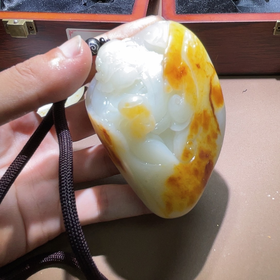 和田玉颈饰未镶嵌Z6