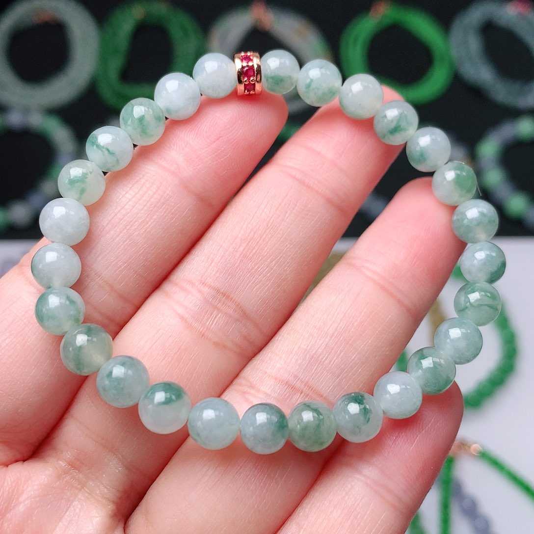 翡翠手链未镶嵌翡翠