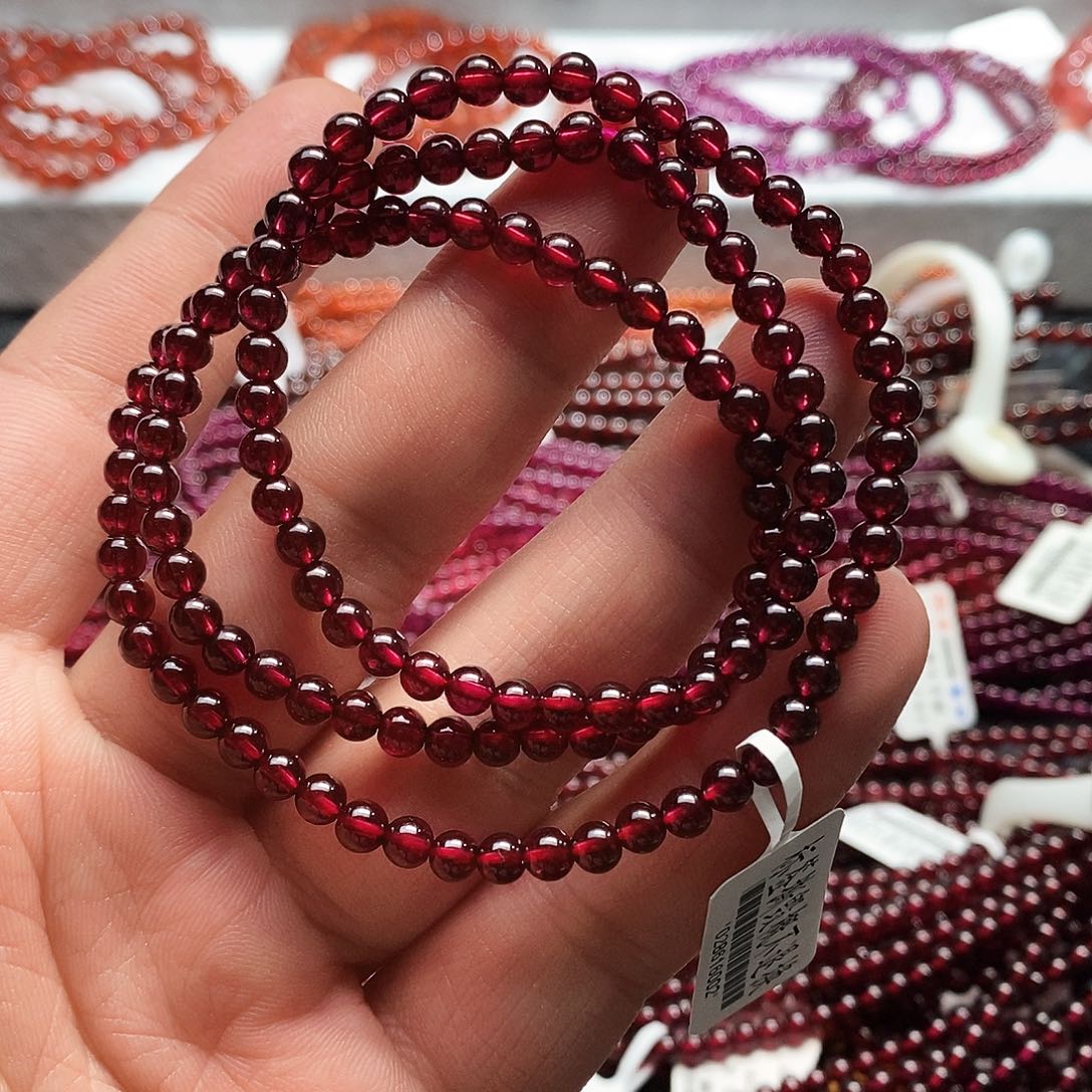 石榴石手链未镶嵌七***子4.6mm天花板