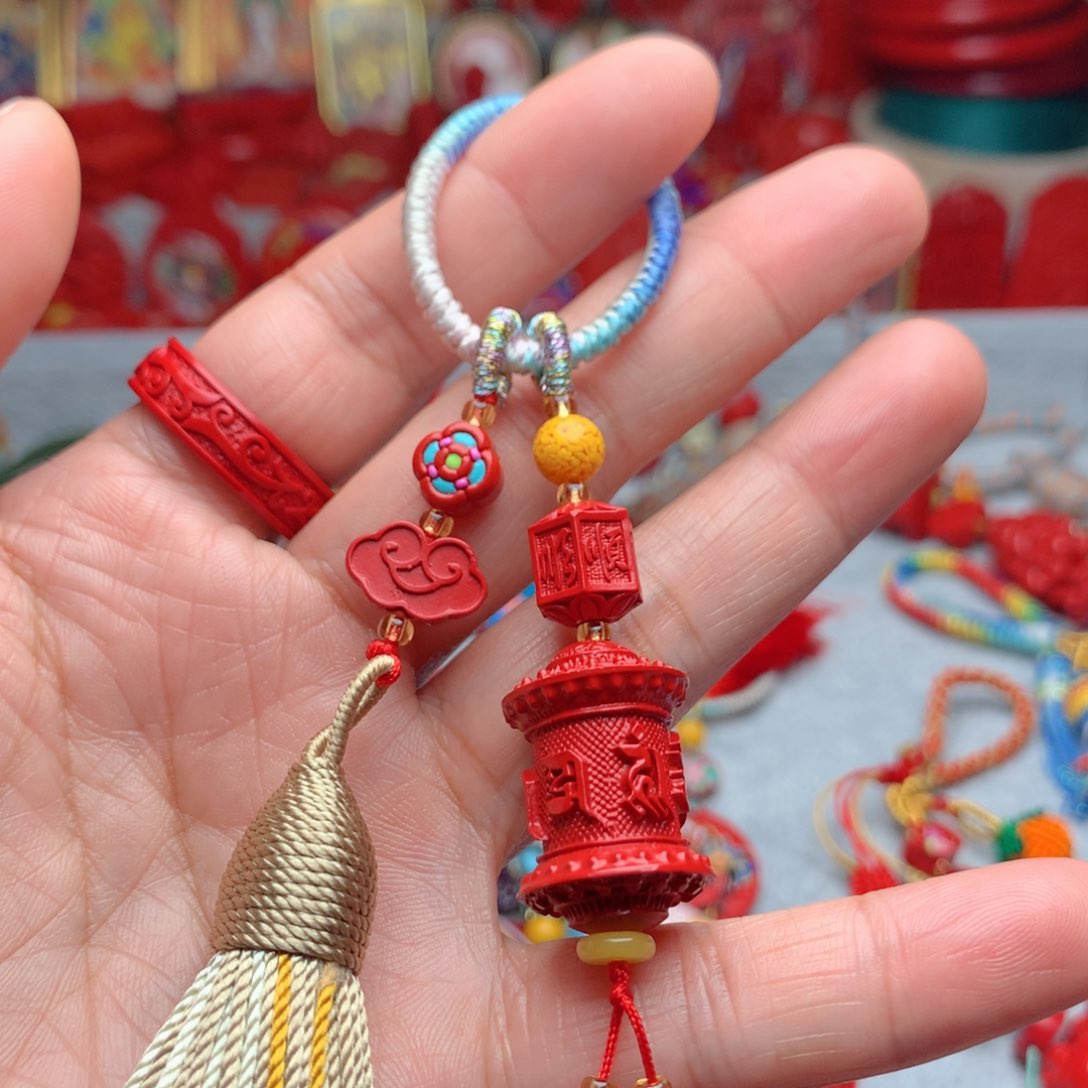 天然辰砂工艺品朱砂钥匙扣包包挂