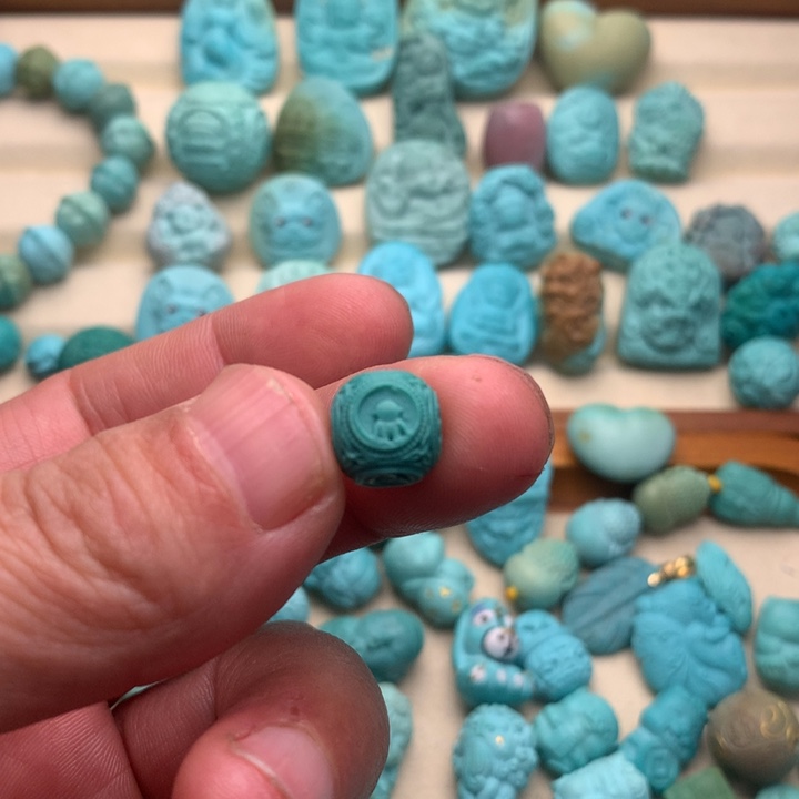 绿松石珠宝奇石未镶嵌