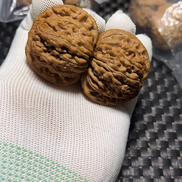 吊坠文玩核桃平谷四座楼