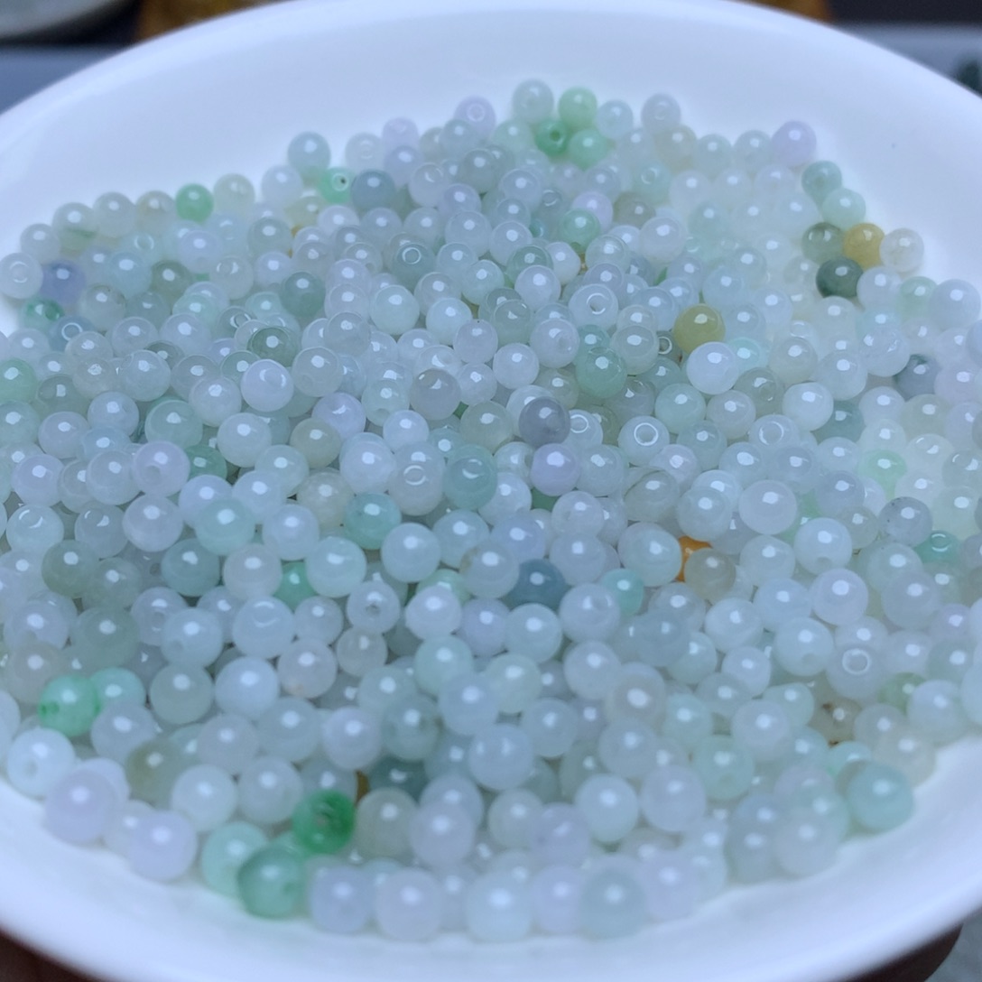 【闪购商品】翡翠手链未镶嵌卡3.8冰绿白100个