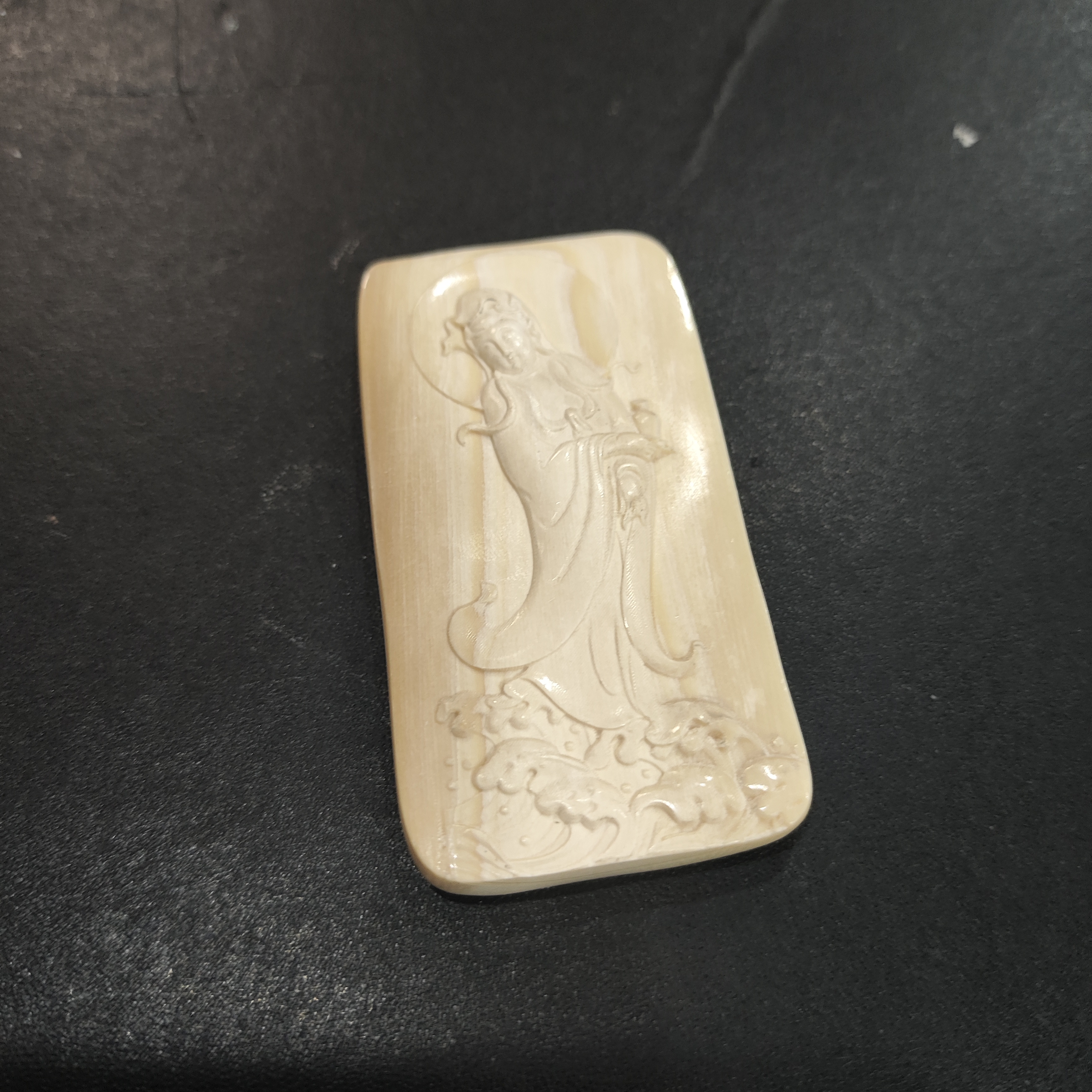 猛犸约16.5克雕刻件BC3083