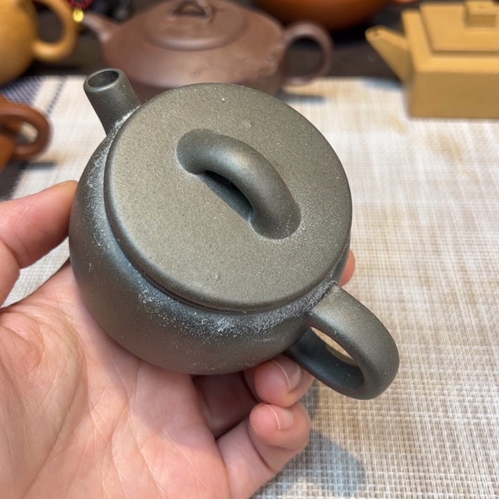 茶壶紫砂汗瓦，容量100毫升，青段