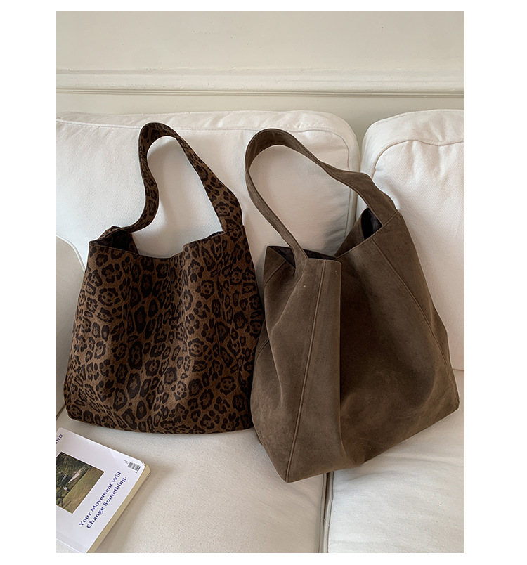 韩式复古学院风豹纹大容量托特包包女2025秋冬百搭磨砂单肩包