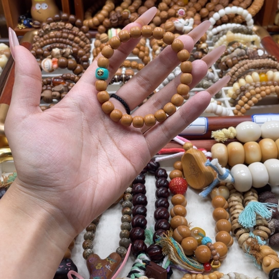 小***仔贡木猴头老型卡8.8