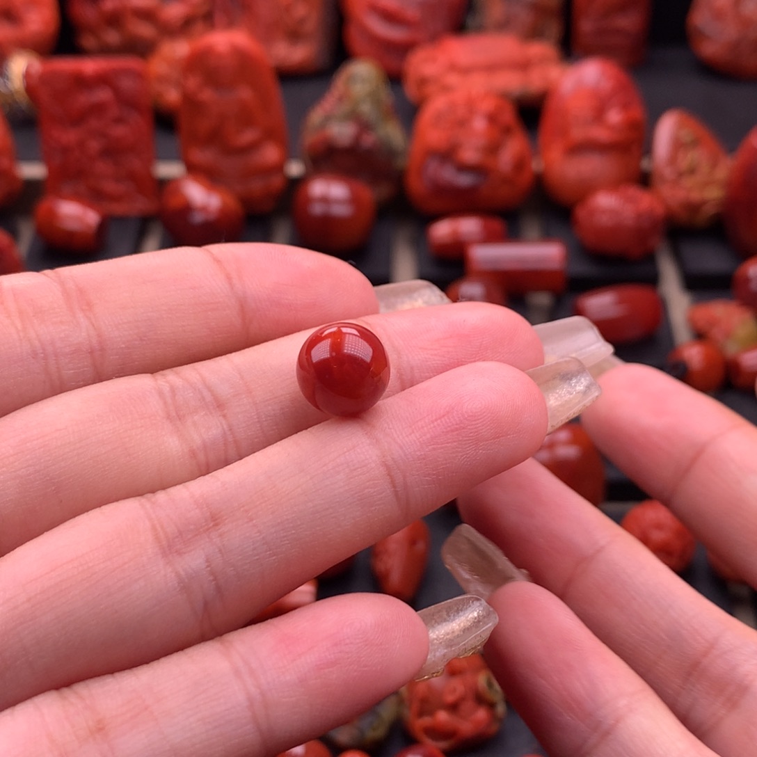 南红玛瑙南红川料原矿圆珠10.3mm未镶嵌