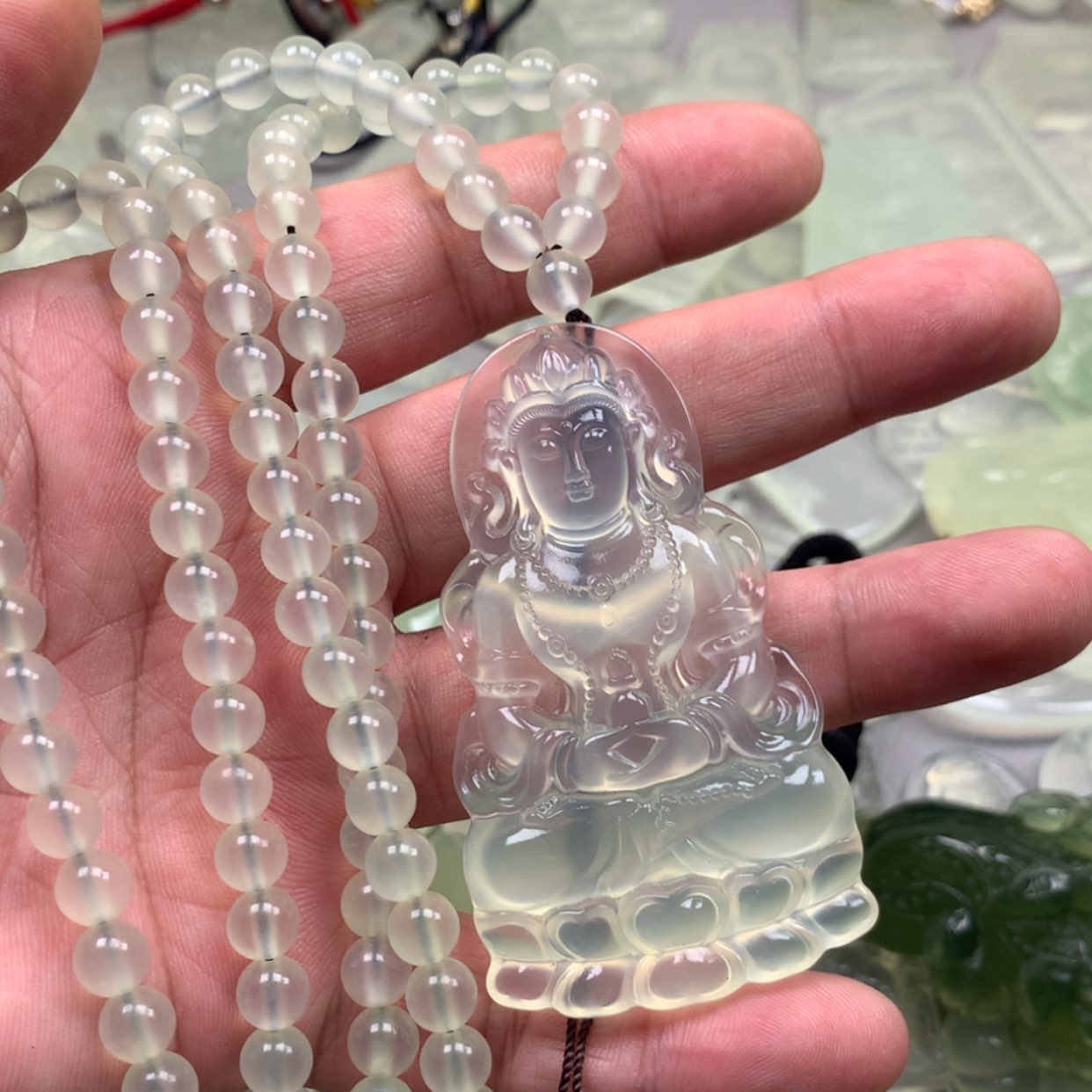 【闪购商品】未镶嵌蛇纹石玉颈饰哒*