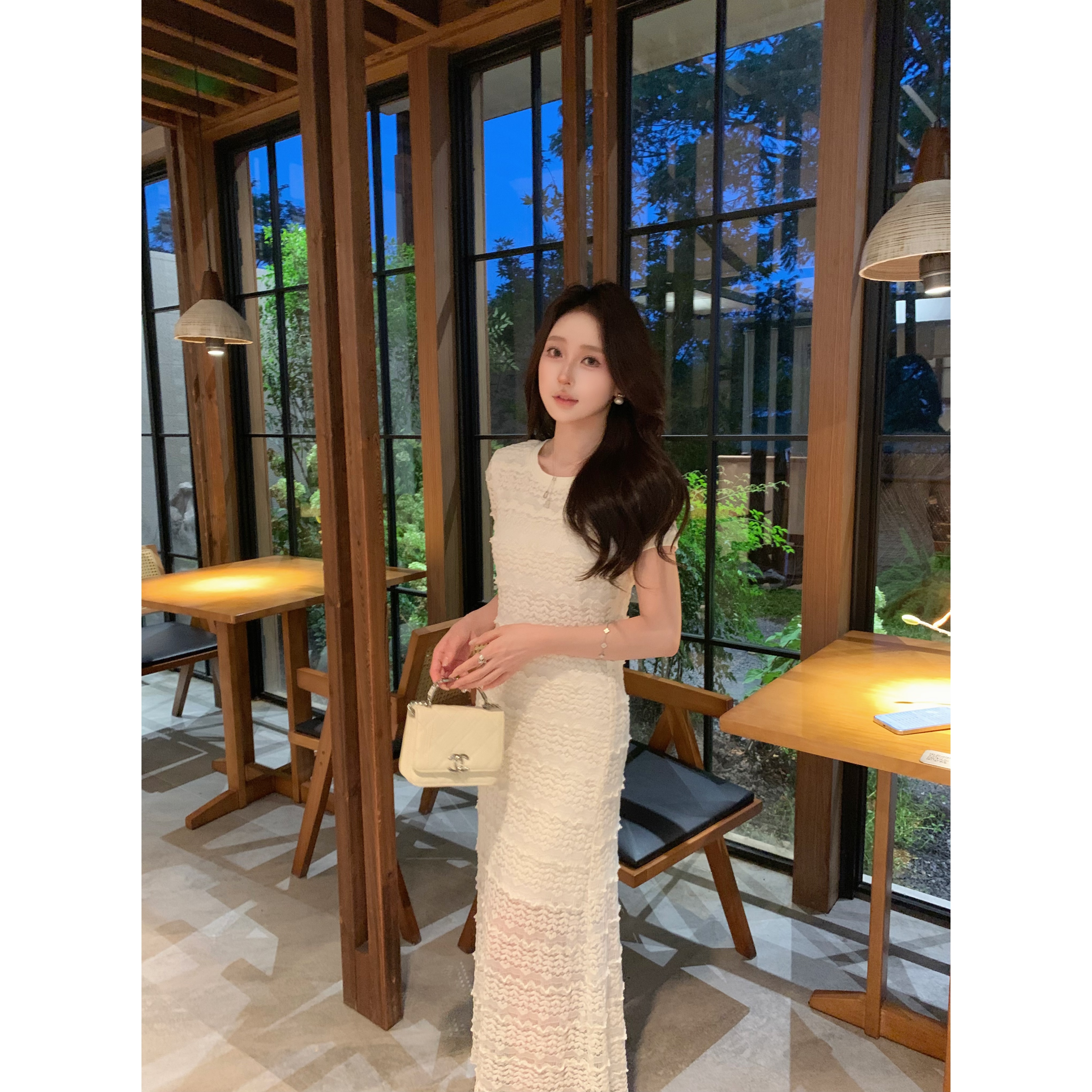 【星仔专属】时尚气质高级感女神约会蕾丝茶歇法式修身显瘦连衣裙女