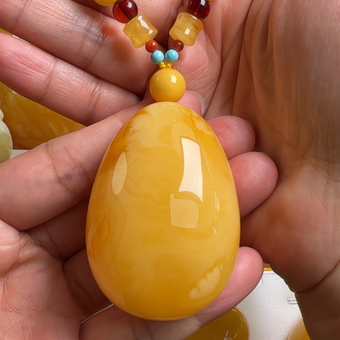 蜜蜡毛衣链未镶嵌无优化