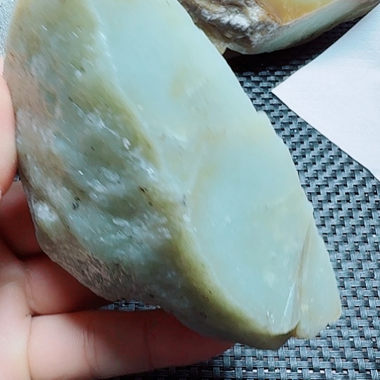 和田玉（糖玉）未镶嵌珠宝半成品