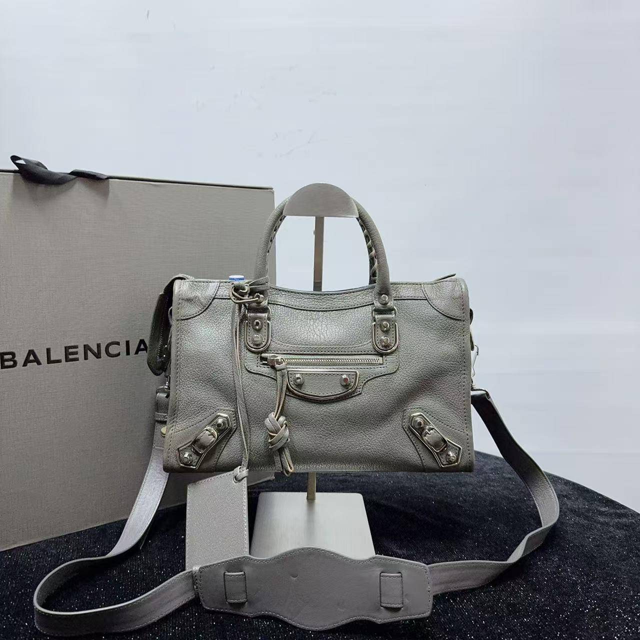 胖虎熙少/巴黎世家/95新/公价0/箱包/两用包/31T2501030180