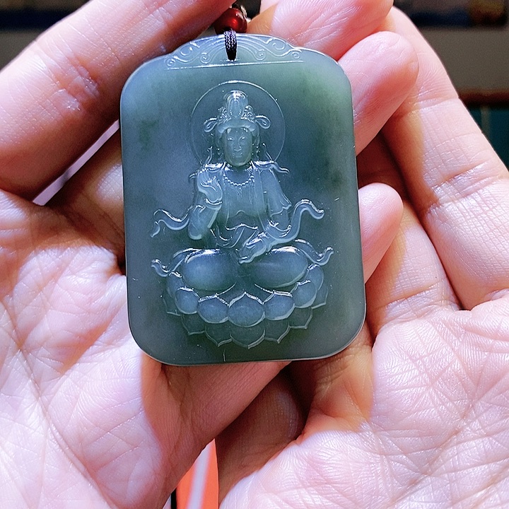 【闪购商品】颈饰未镶嵌和田玉