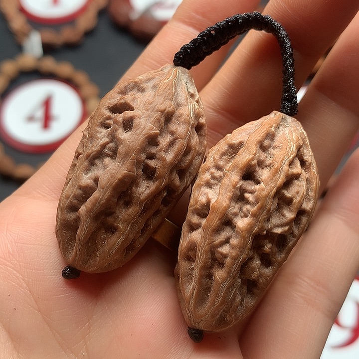 文玩核桃手串欣欣527双截棍