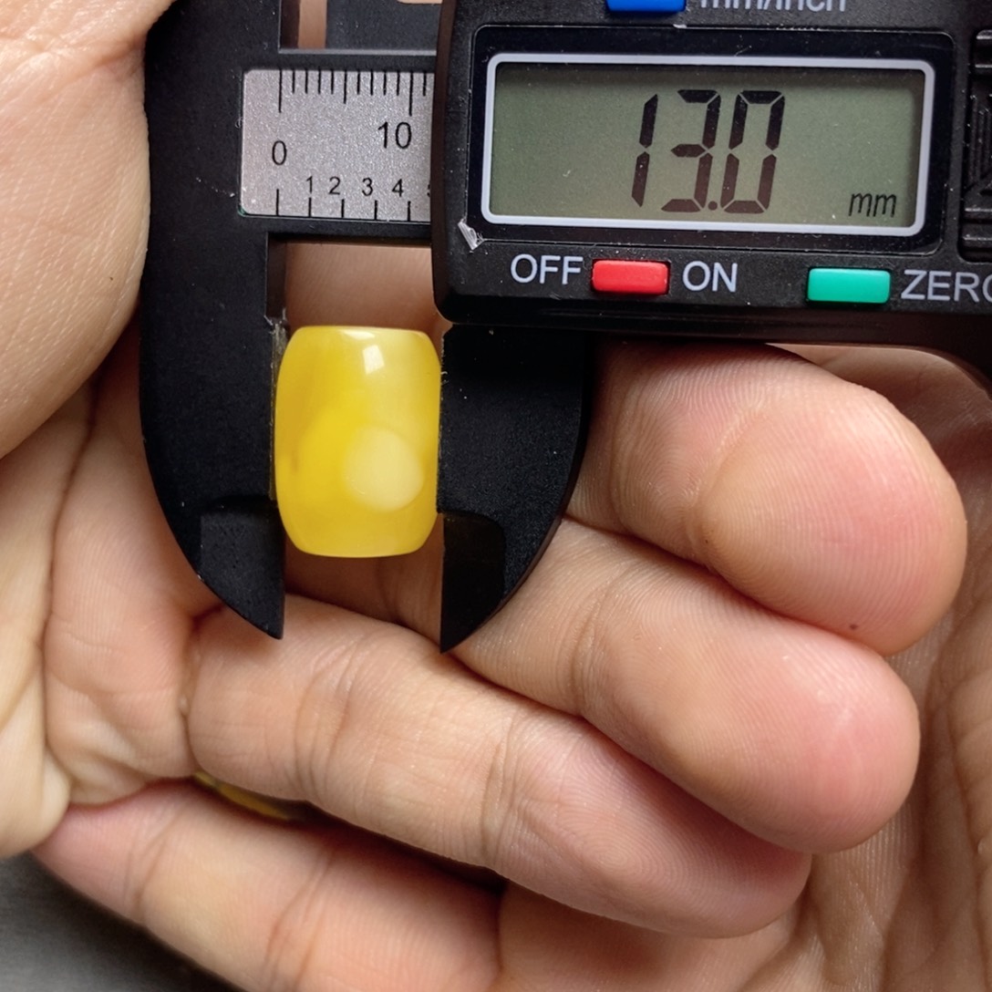 琥珀吊坠(不含链)未镶嵌