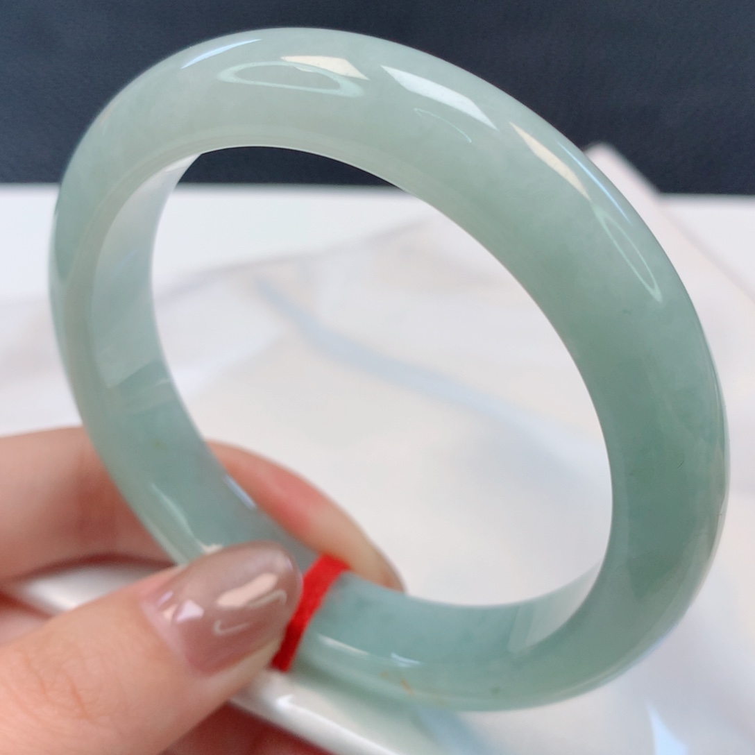 【闪购商品】翡翠手镯未镶嵌56+圈