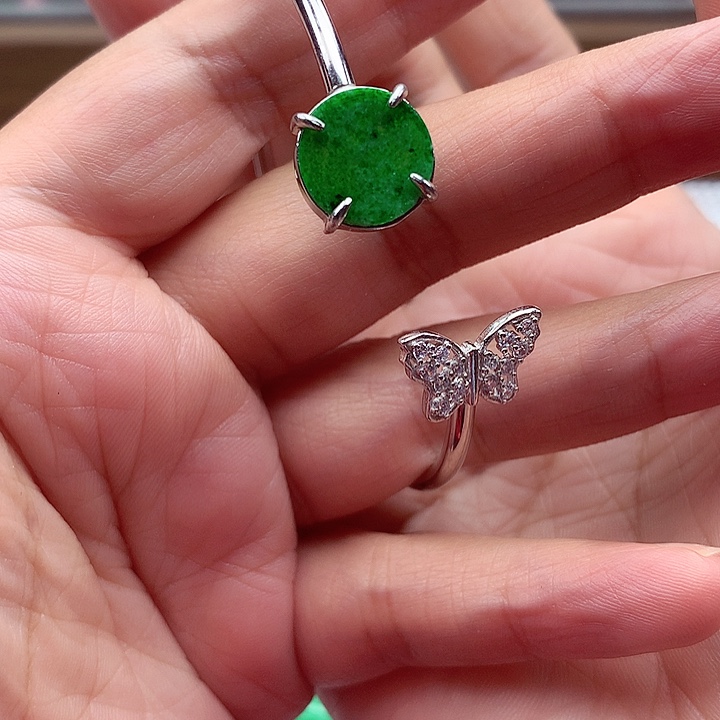 翡翠颈饰银S925镶嵌翡翠