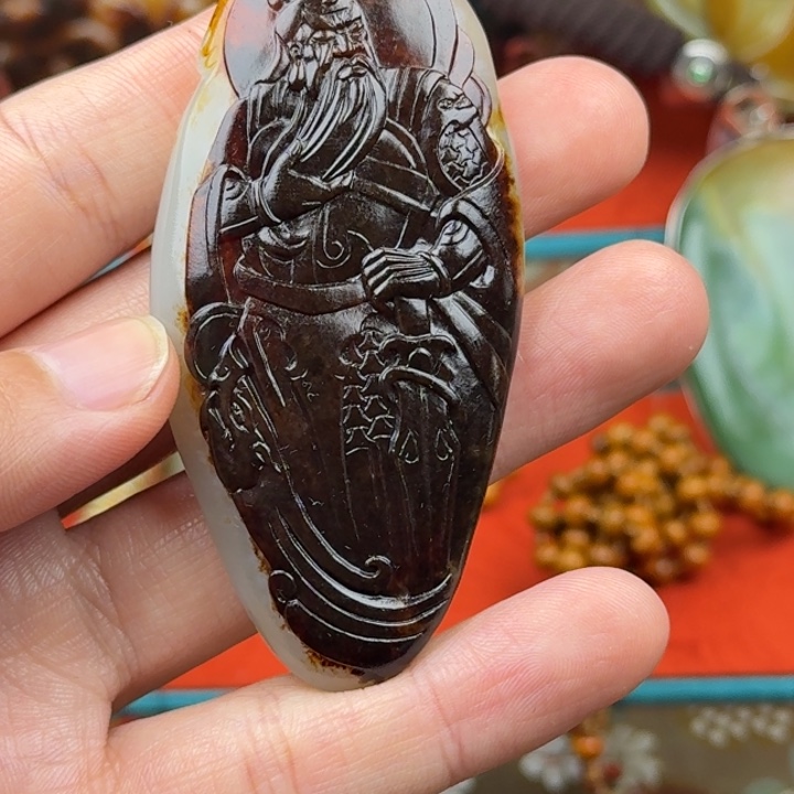 冬***天和田玉未镶嵌挂件