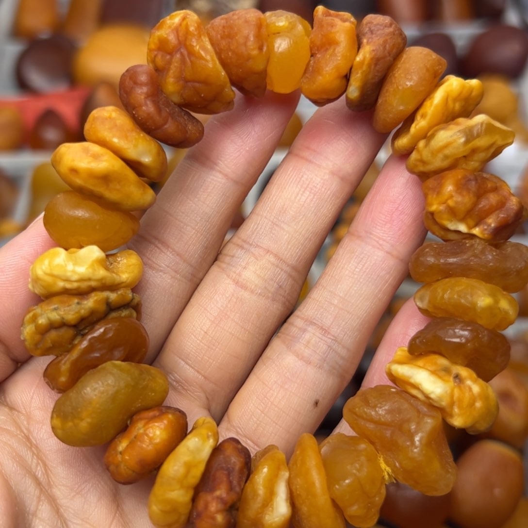 琥珀裸石未镶嵌天然蜜蜡