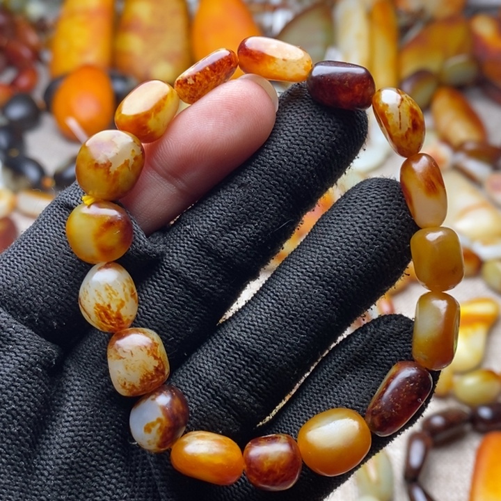 和田玉未镶嵌手链