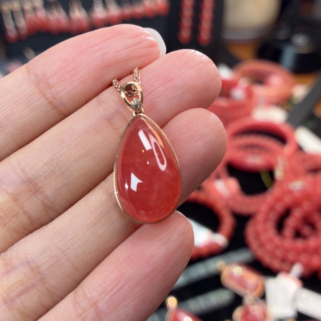 菱锰矿（红纹石）18K金镶嵌吊坠(不含链)