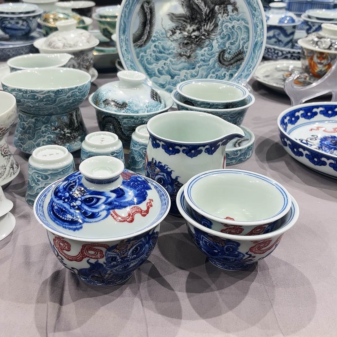 瓷片马**景德镇瓷器艺术