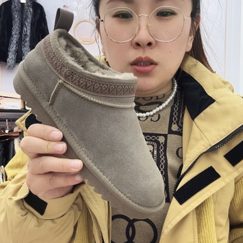 女士36～37码皮毛一体鞋