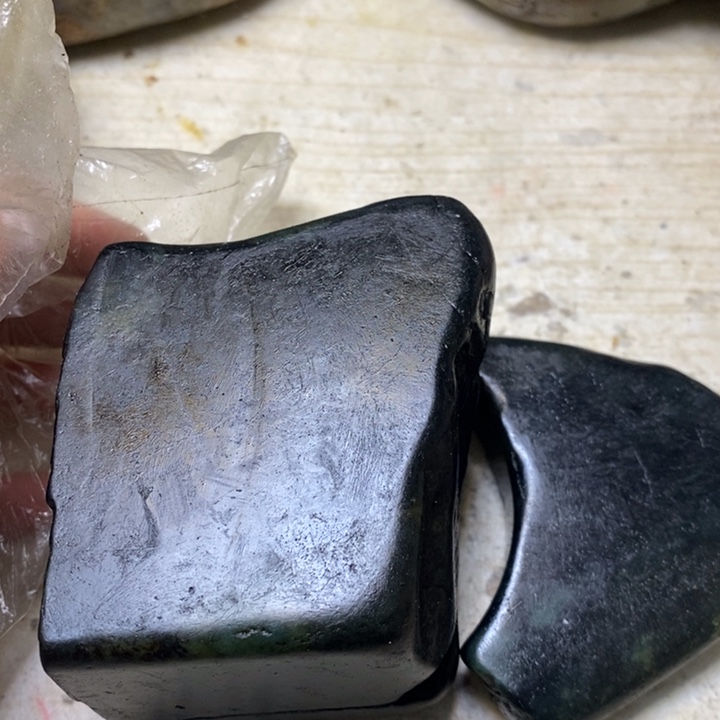 大***声和田玉未镶嵌珠宝奇石97