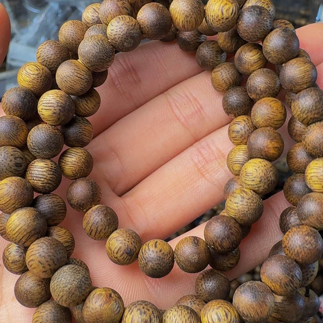 沉香手串老白棋卡七圆珠