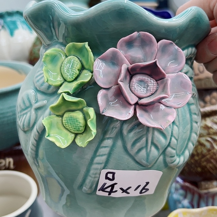 多肉绿植陶瓷花盆9.9包邮，有孔