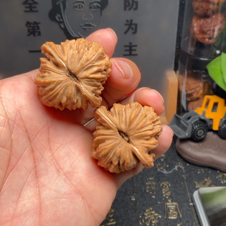 吊坠文玩核桃四座楼40全品