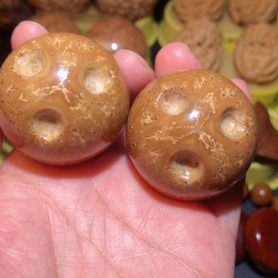 文玩核桃把件紫金鼠手球