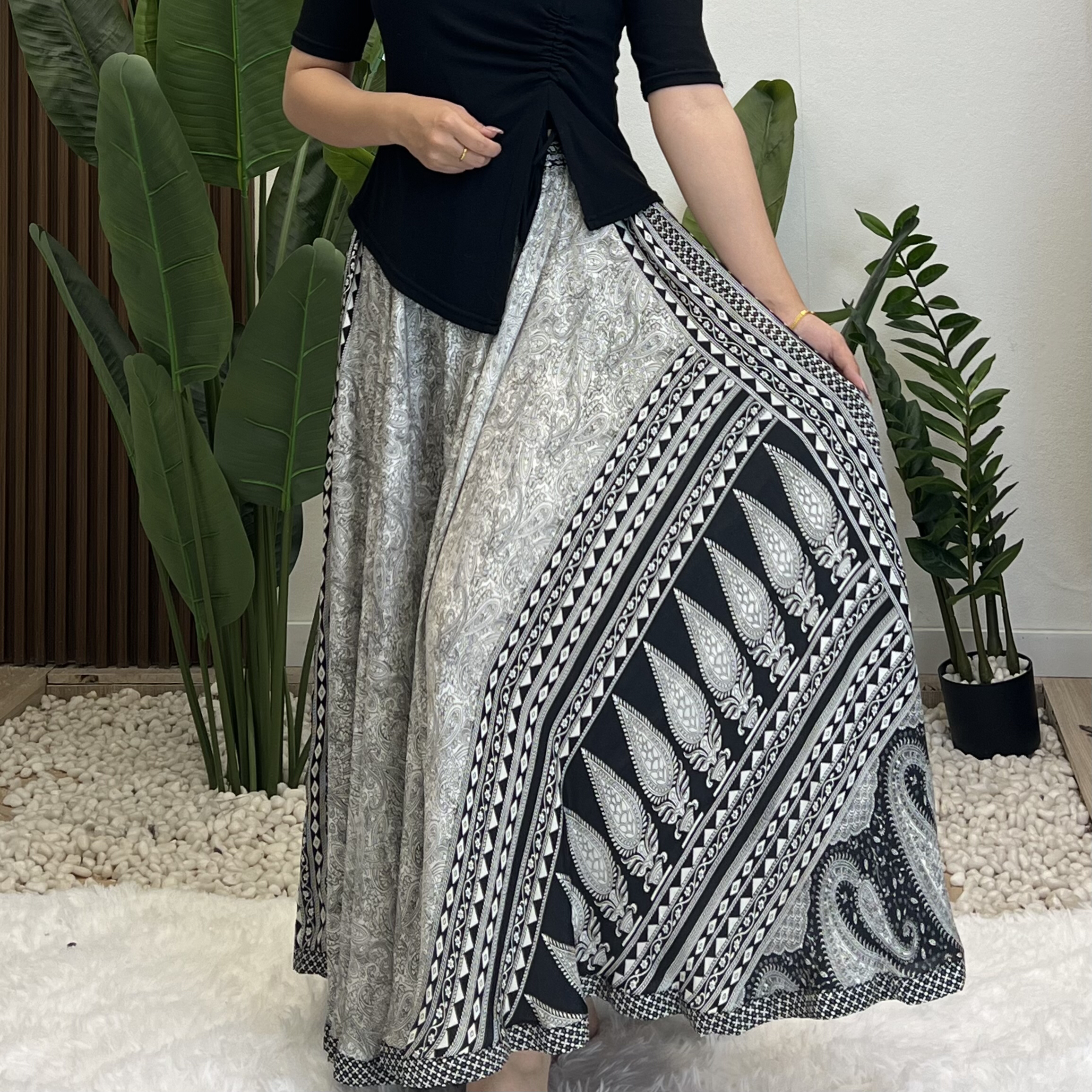 985 黑色 Aarsni 尼泊尔高端大摆裙