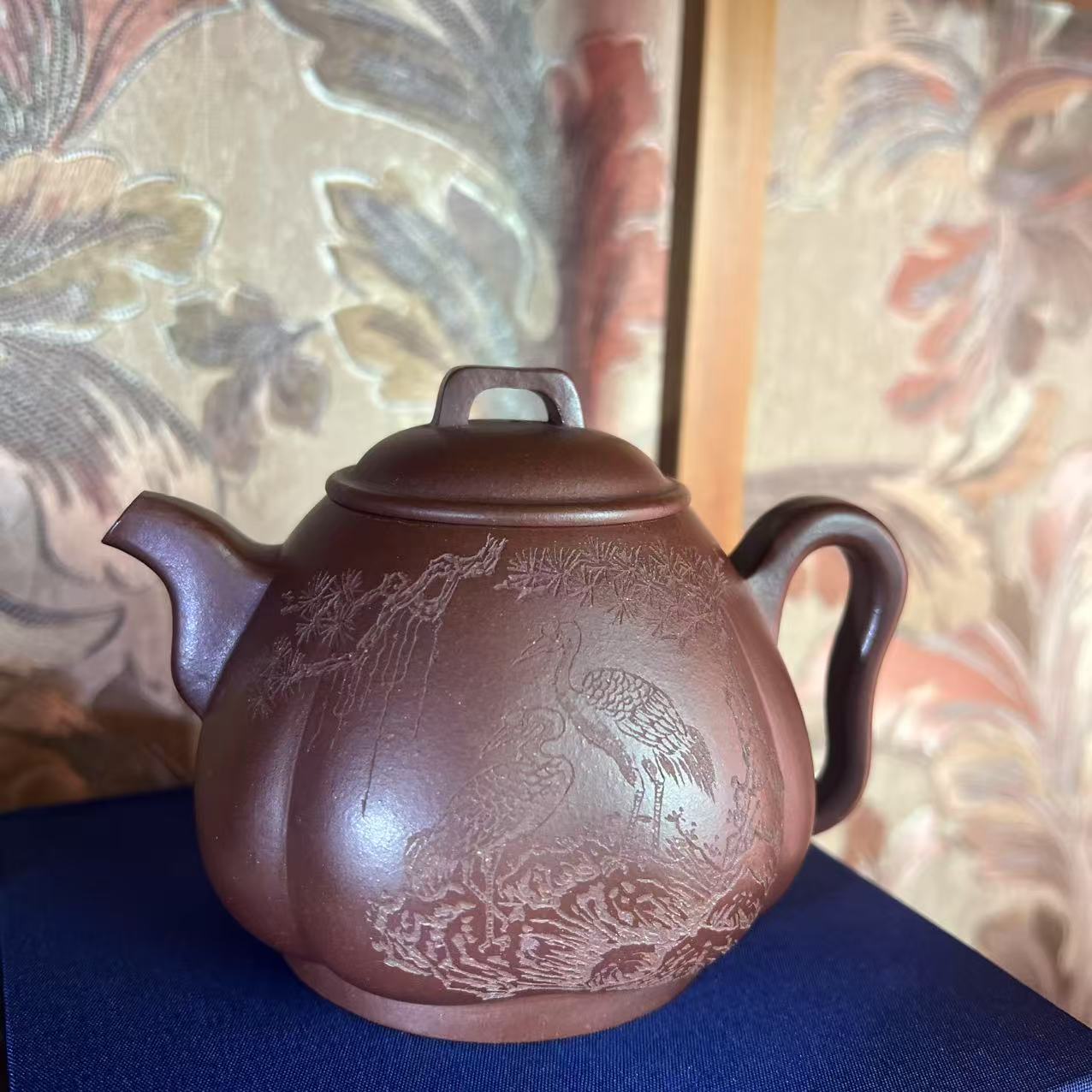 郭建平枣红泥筋纹虚者紫砂壶（庆）