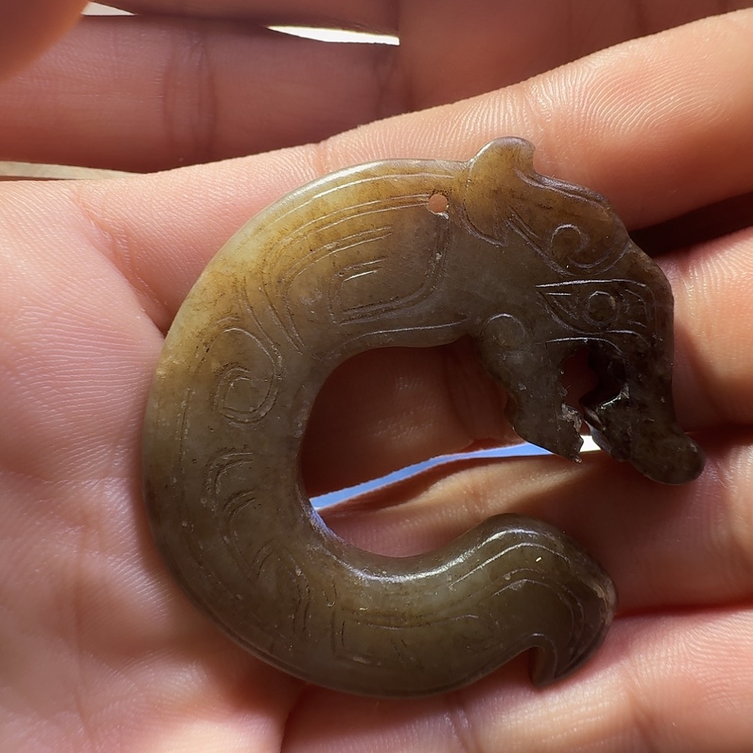 古***》和田玉（糖玉）未镶嵌挂件