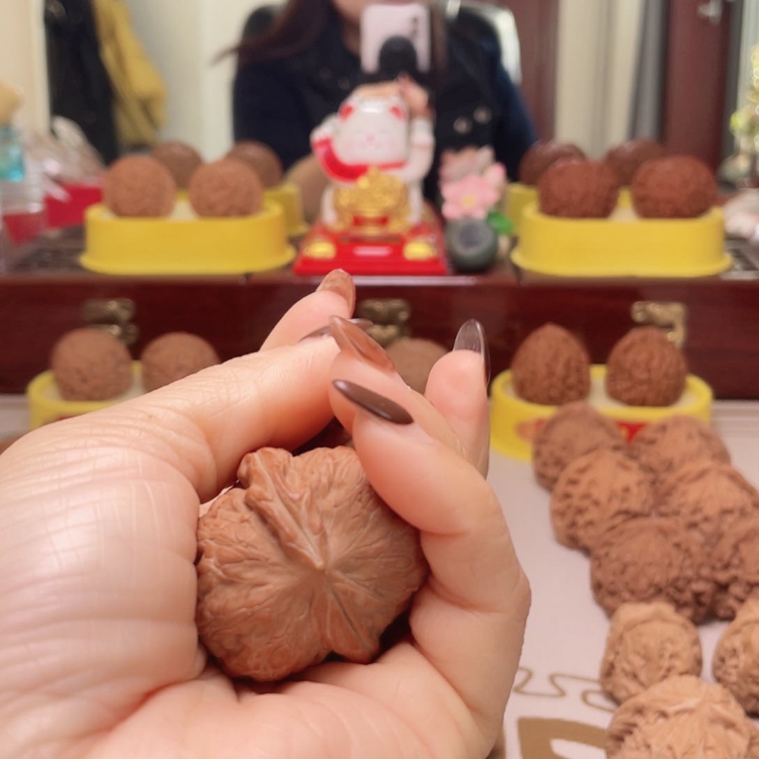 ～***卒文玩核桃吊坠元宝