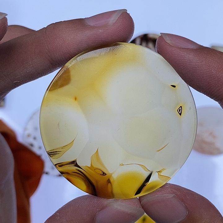 玛瑙/玉髓未镶嵌珠宝半成品