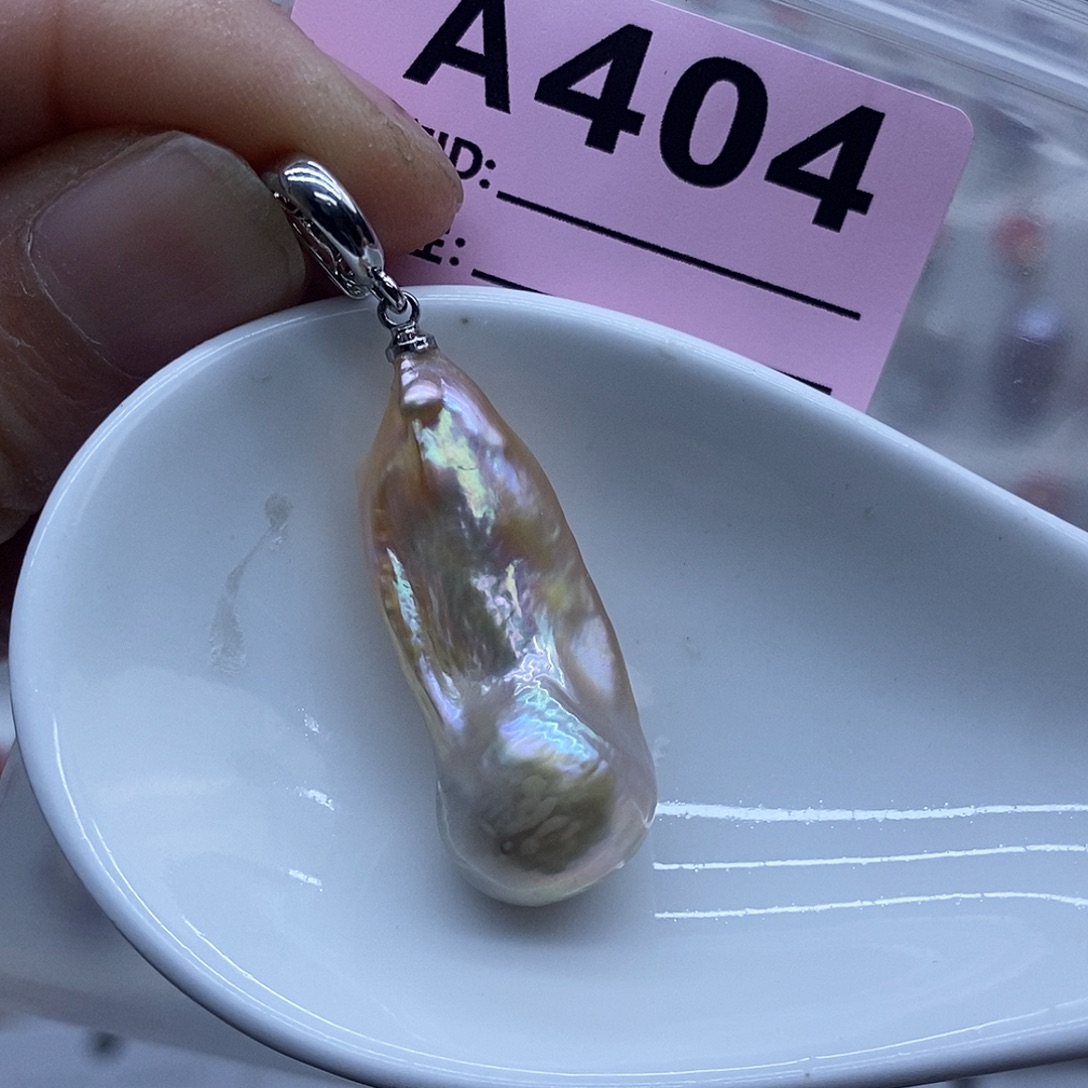 颈饰未镶嵌淡水珍珠