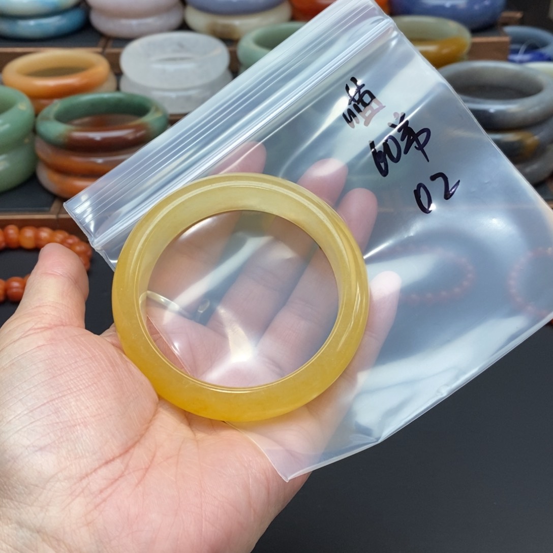 石英质玉手镯未镶嵌喵****～