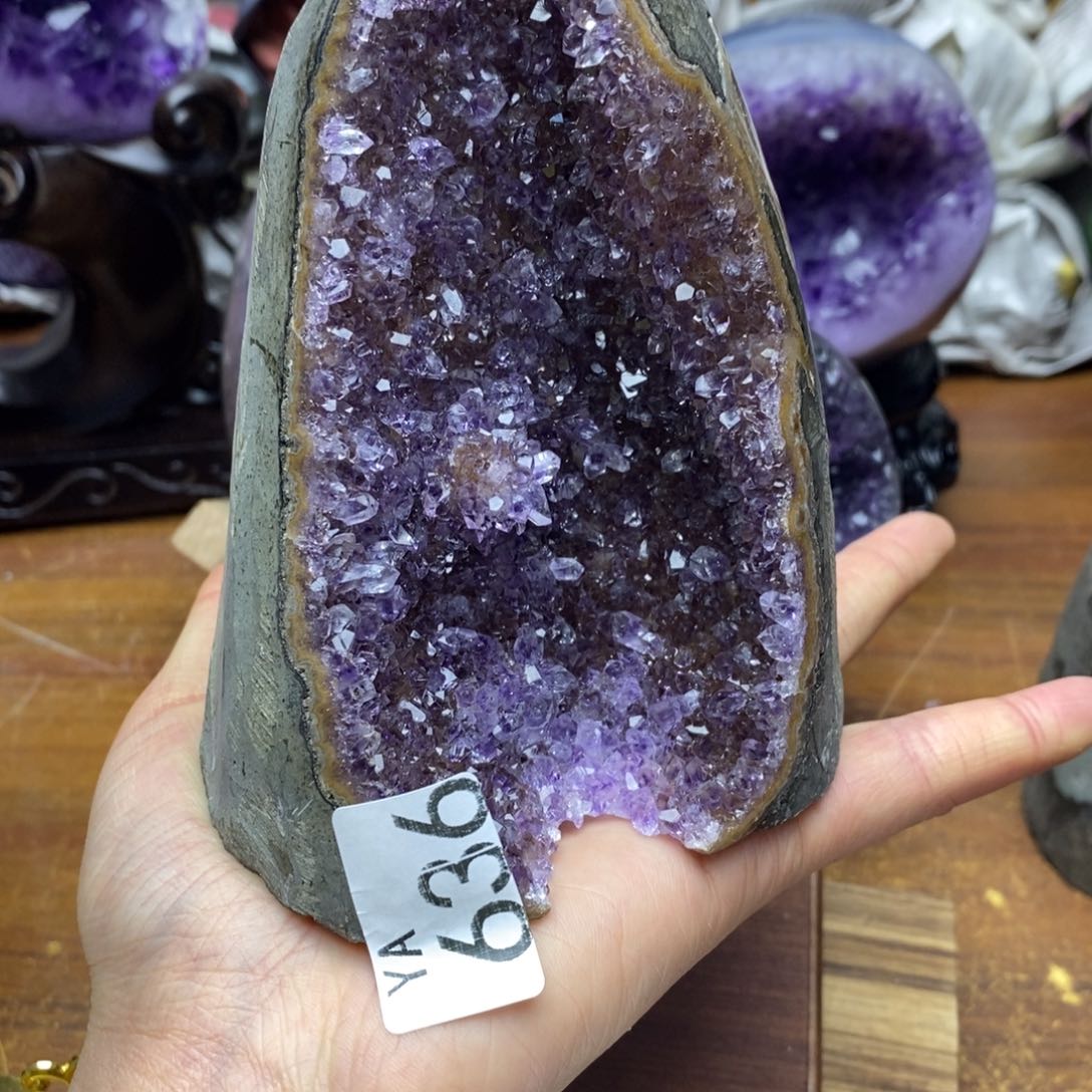 水晶大型摆件（非配饰）未镶嵌