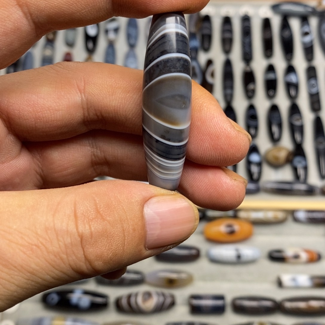 未镶嵌玛瑙/玉髓珠宝半成品飞**夫