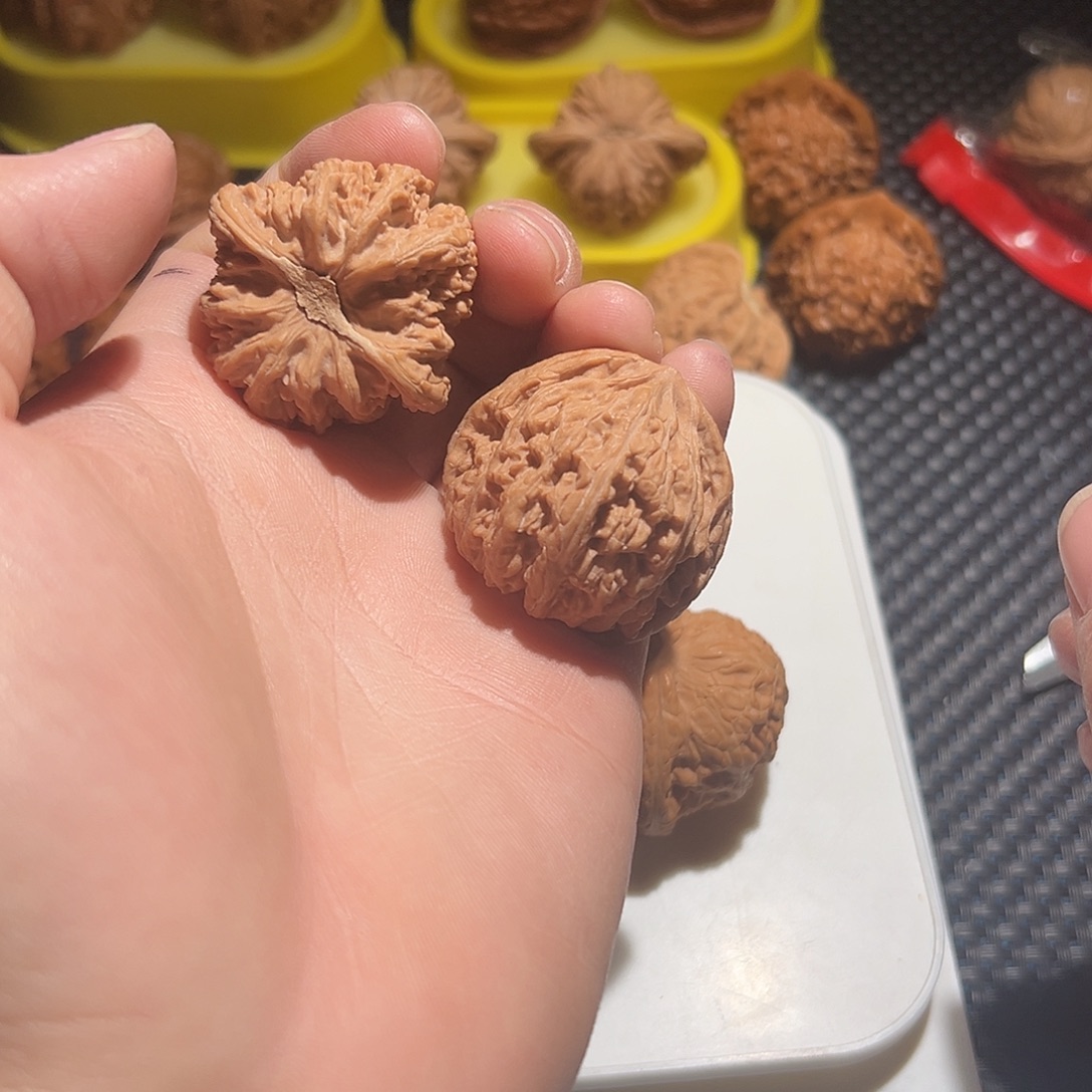 文玩核桃吊坠老款 密纹 文玩核桃