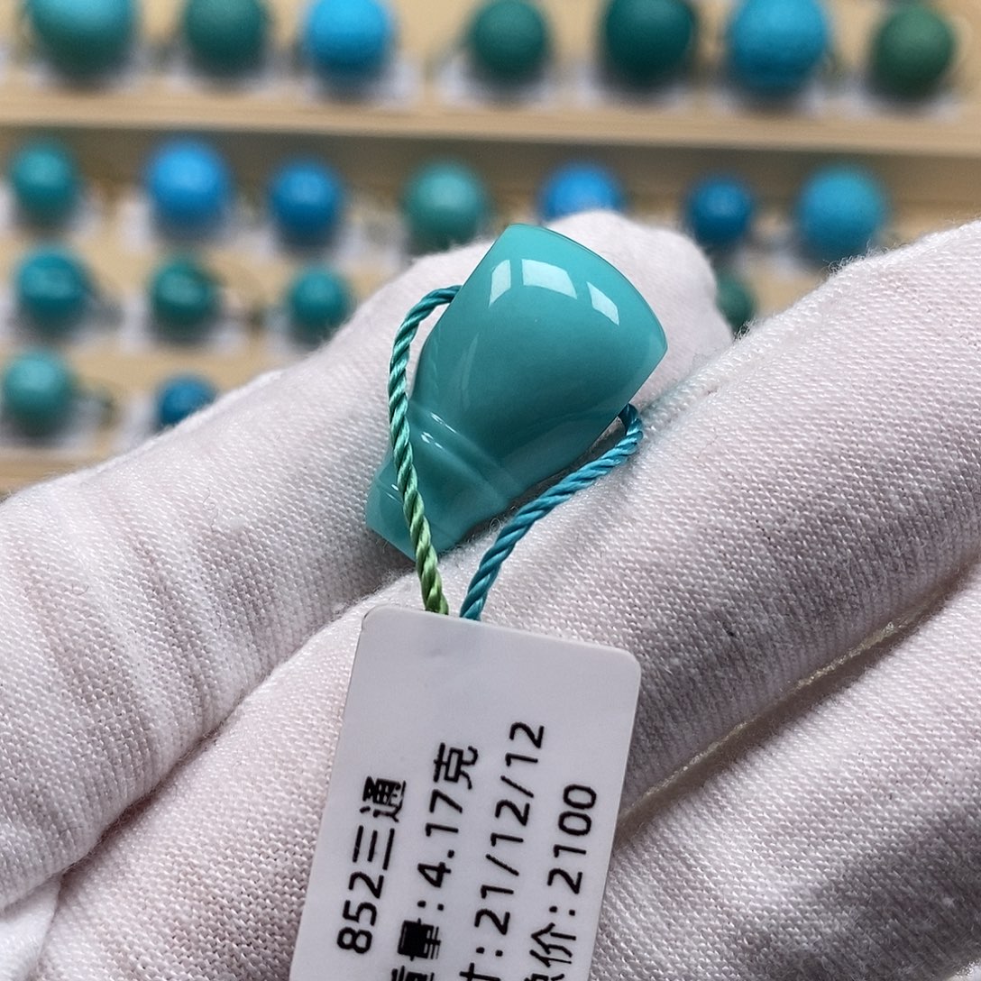 绿松石未镶嵌绿松石高瓷小配饰