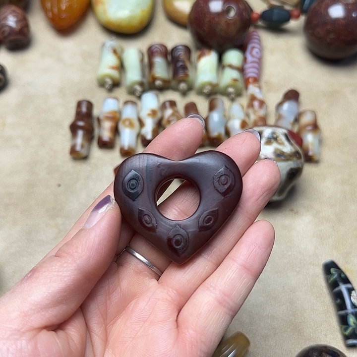 玛瑙/玉髓未镶嵌珠宝半成品5