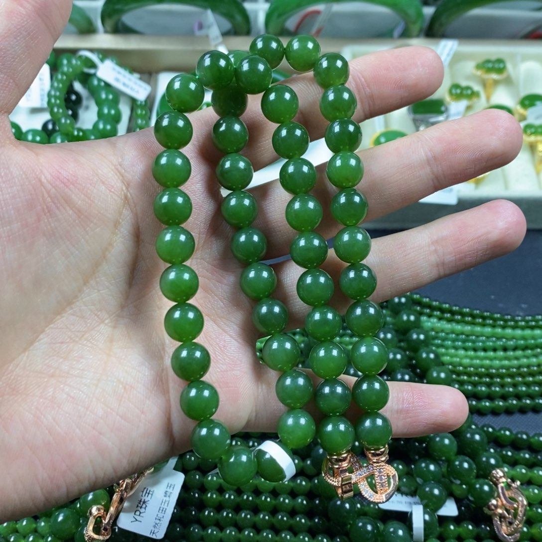 和田玉（碧玉）项链未镶嵌天****s