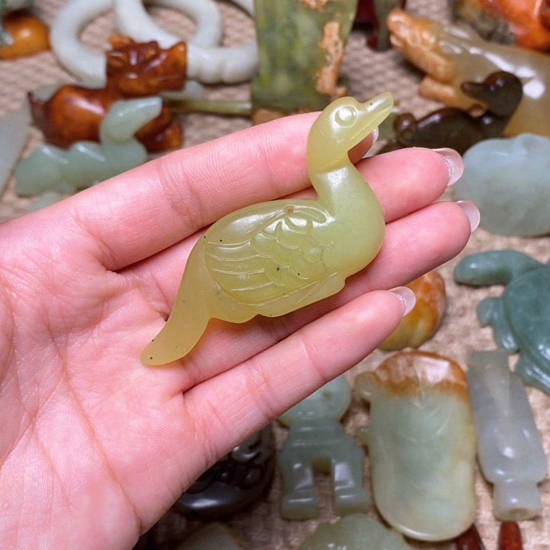 白玉菩提吊坠白玉菩提白玉菩提摆件