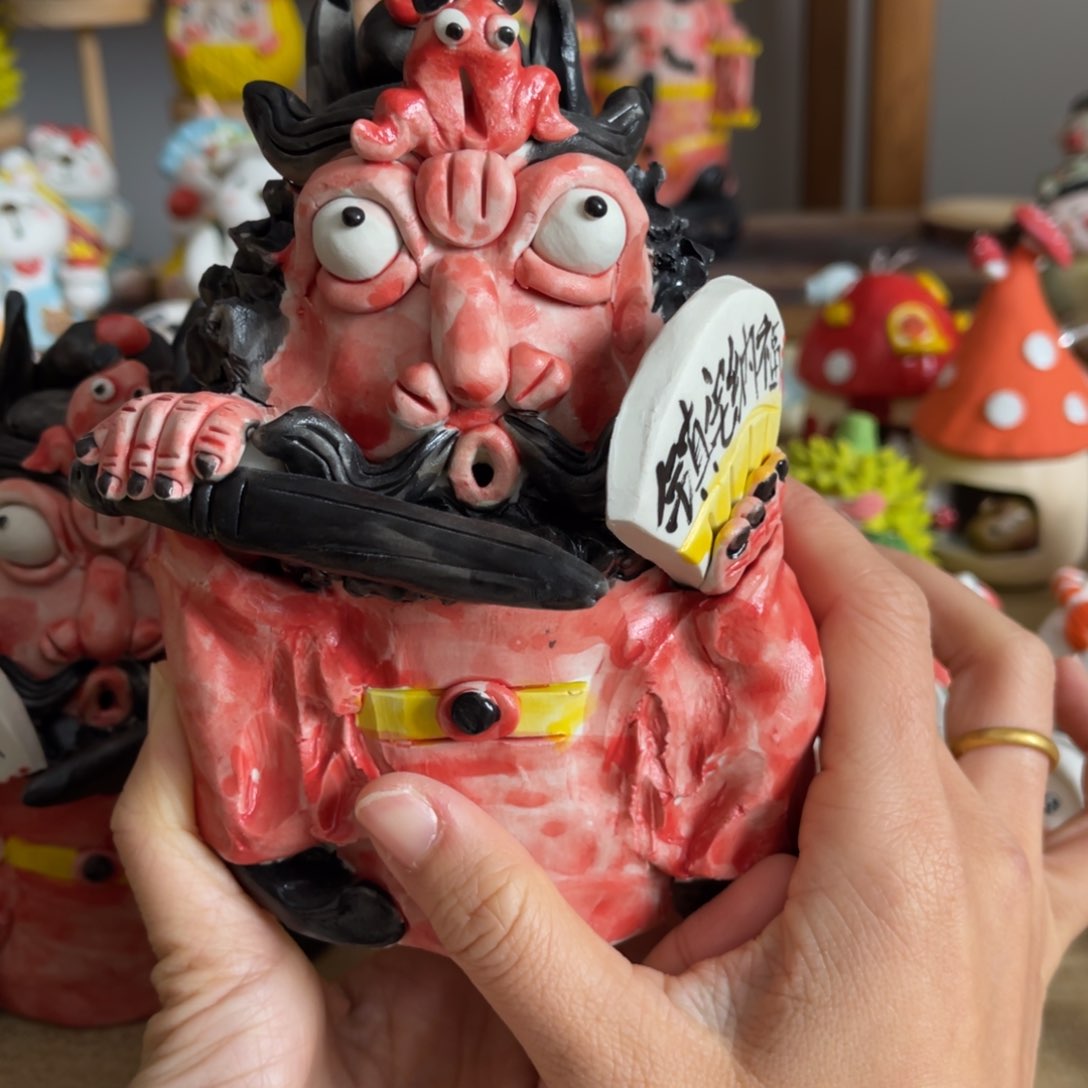 【闪购商品】摆件猪*虫景德镇陶瓷手作