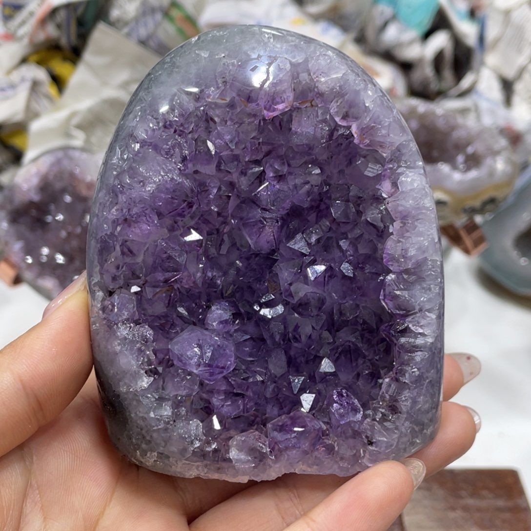 紫晶大型摆件（非配饰）未镶嵌