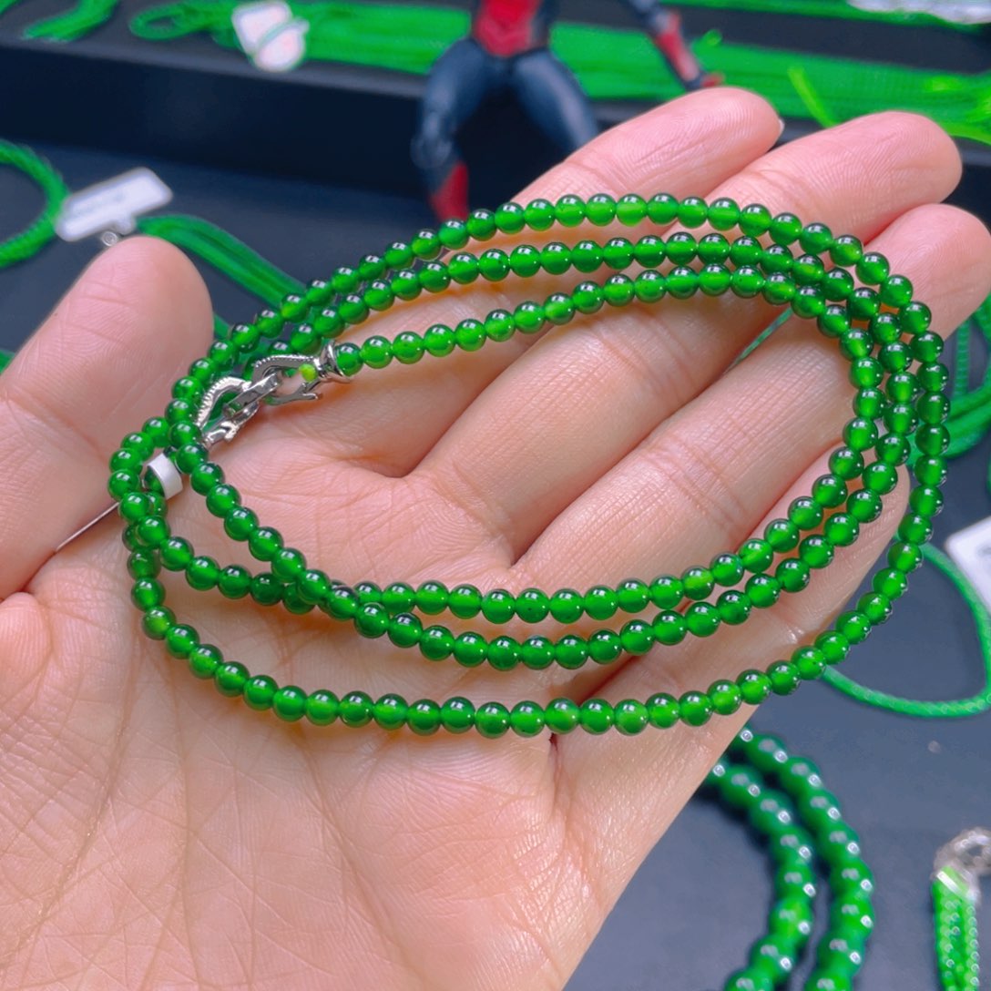 翡翠颈饰未镶嵌，1